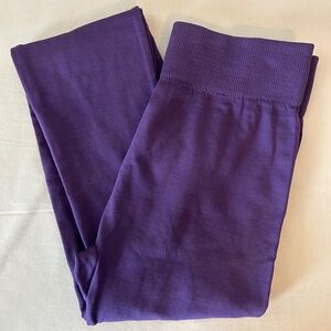 Women's Zenana‎ Purple Seamless Leggings | Size L/XL